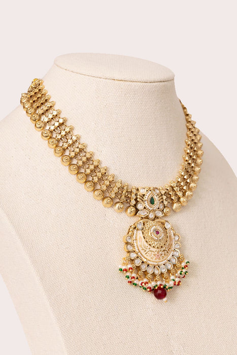 Naina Necklace Set